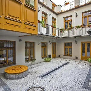 Rezidence Dlouha 17 Prag